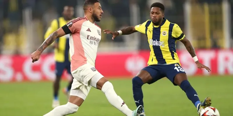Nhận Định Fenerbahce vs Lyon Lúc 2H00 Ngày 19/8 - Vòng Loại C1 4 phong do thi dau giua fenerbahce vs lyon 11zon